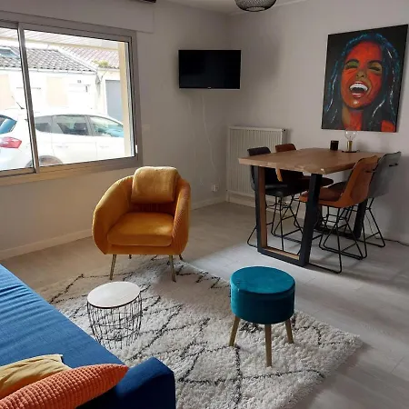 Appartement Les Sables-D'Olonne, 2 Pieces, 4 Personnes - Fr-1-385-29